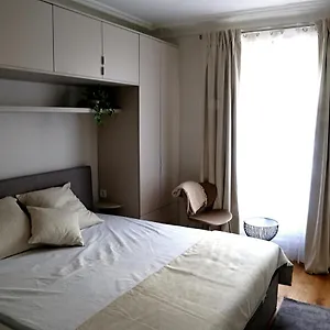 Bed & Breakfast Le Ciel De - Montparnasse & Jardin Du Luxembourg, Paris