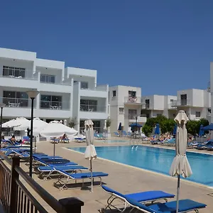 ** Апарт-отель Sweet Memories Apts Кипр
